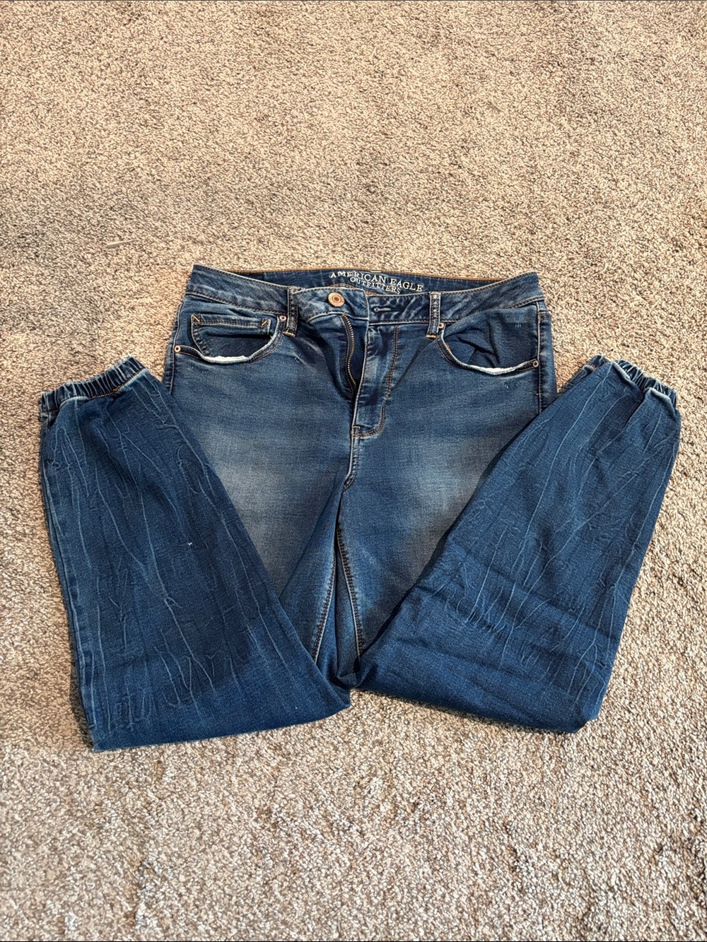 American Eagle Outfitters Women's Dark Wash Blue Jeggings with Elastic Cuffs